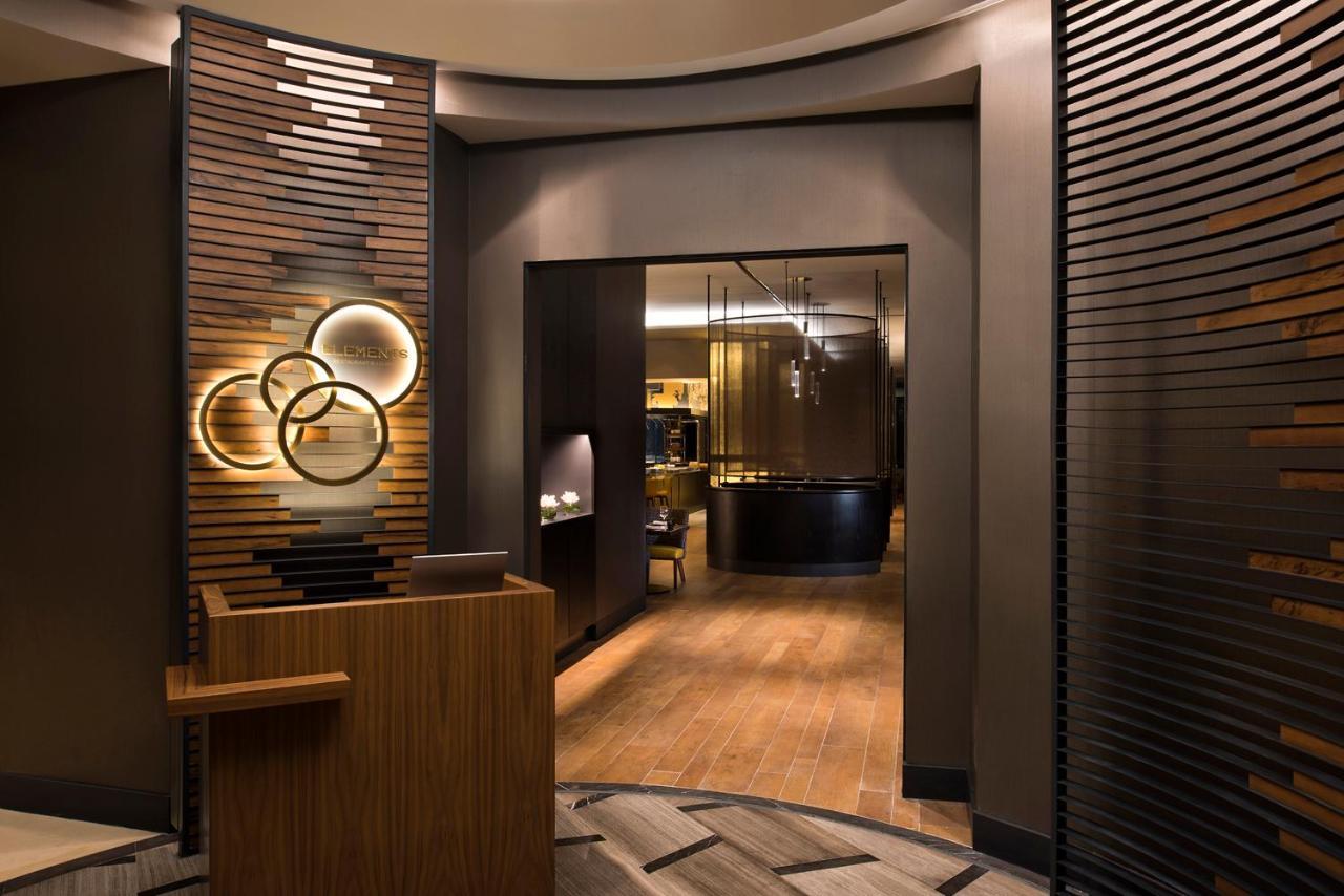 Four Seasons Hotel דוחה מראה חיצוני תמונה The interior of the new hotel