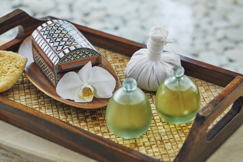Four Seasons Hotel דוחה מראה חיצוני תמונה Thai spa